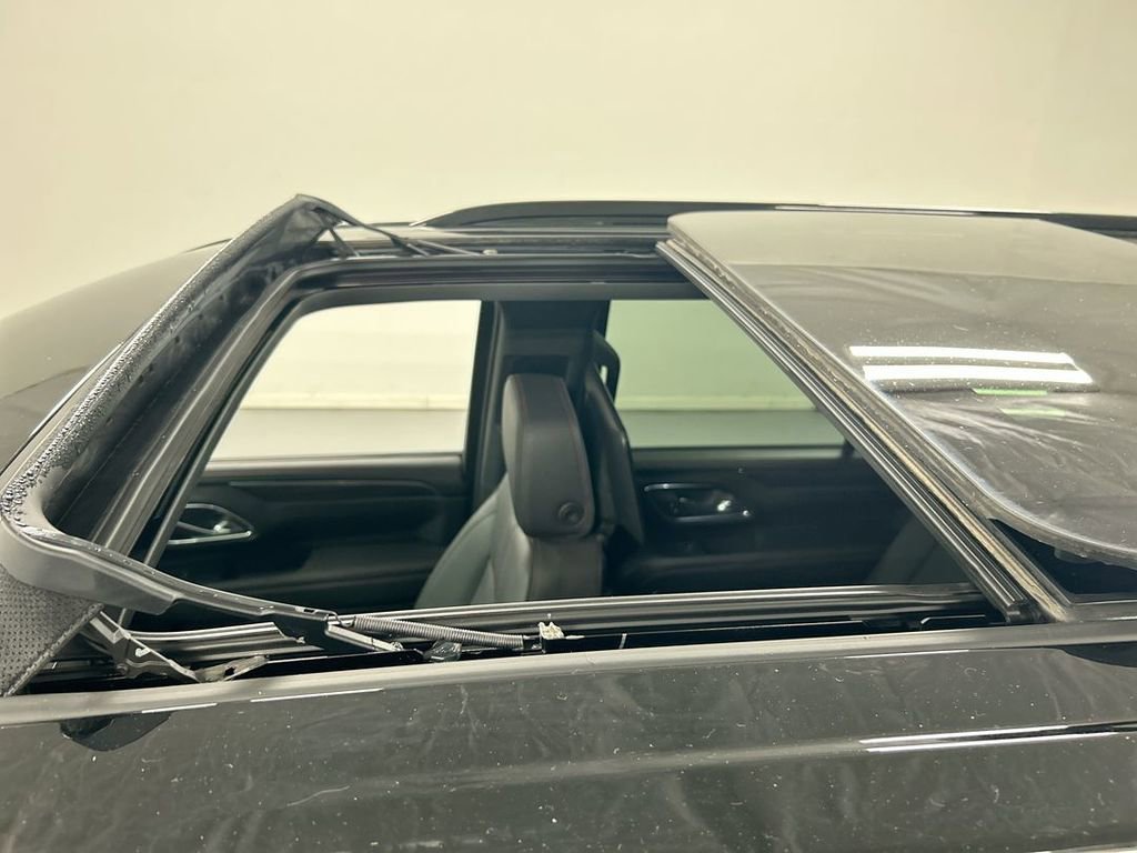 Used 2023 Chevrolet Tahoe RST w/ Sport Performance Package image 19