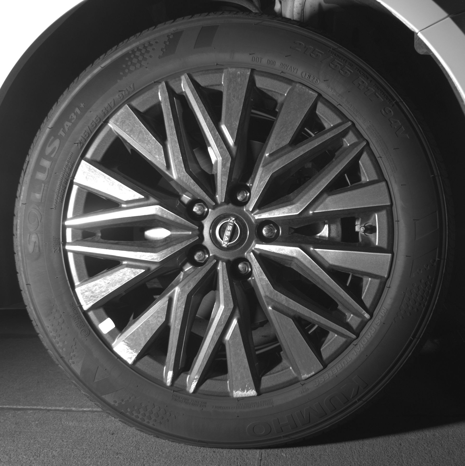 Used 2025 Nissan Altima 2.5 SV FWD image 13