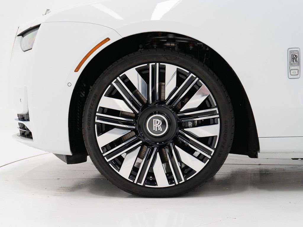Used 2025 Rolls-Royce Ghost AWD/4WD image 48