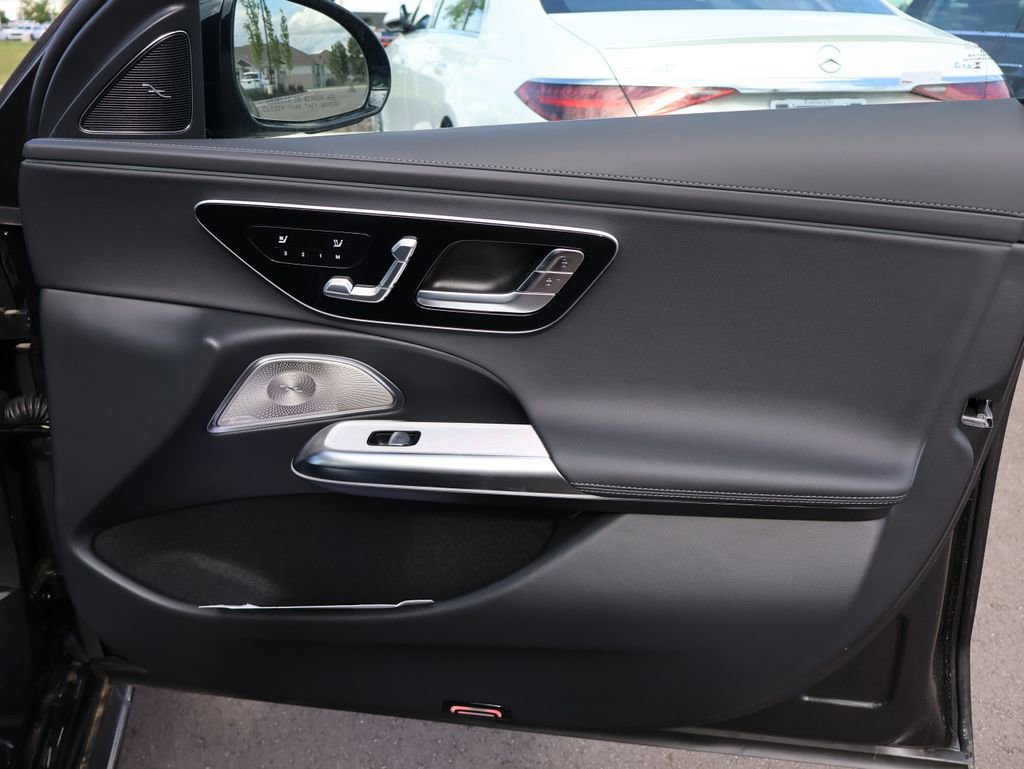 New 2026 Mercedes-Benz E 450 4MATIC Sedan image 13