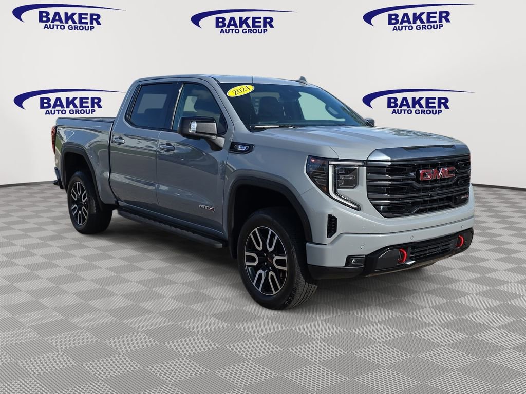 Used 2024 GMC Sierra 1500 AT4 w/ Technology Package AWD/4WD image 3