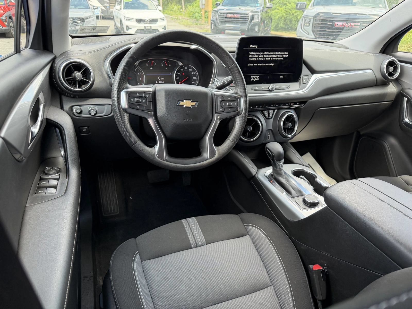 Used 2025 Chevrolet Blazer LT AWD/4WD image 7