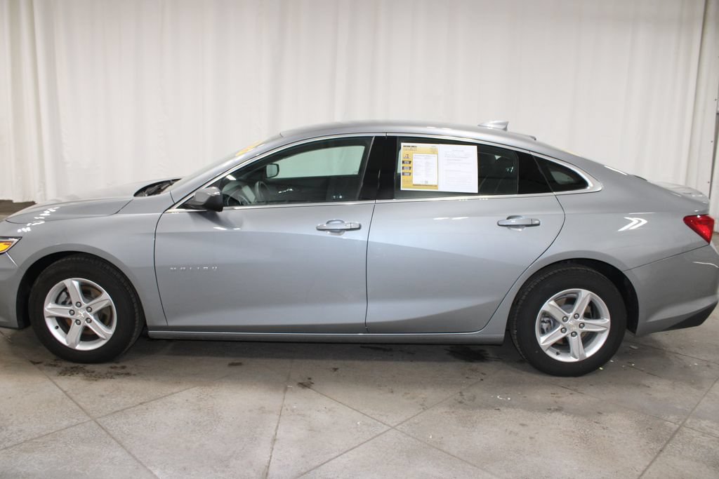Used 2024 Chevrolet Malibu LT FWD image 5