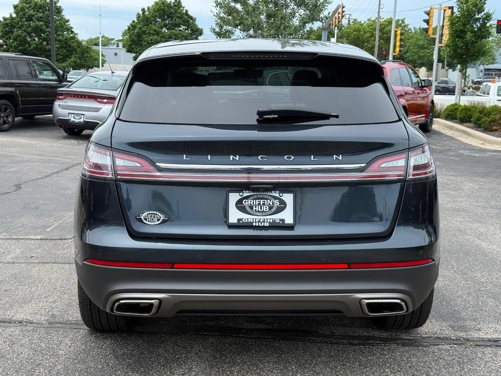 Used 2023 Lincoln Nautilus Reserve w/ Equipment Group 202A AWD/4WD image 4