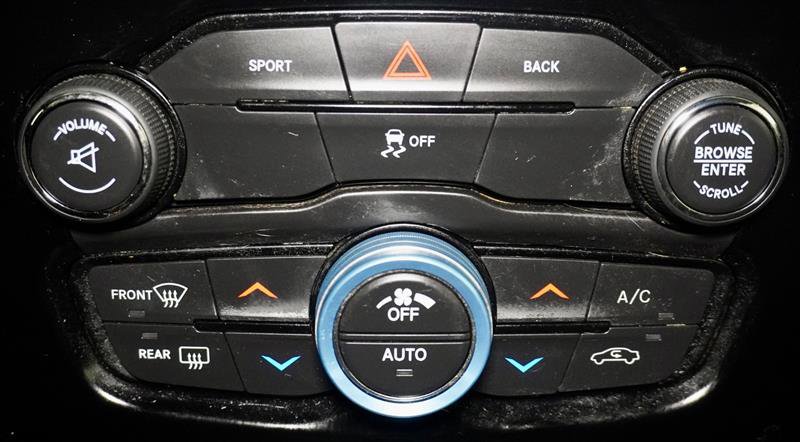 Used 2016 Chrysler 300 S image 23