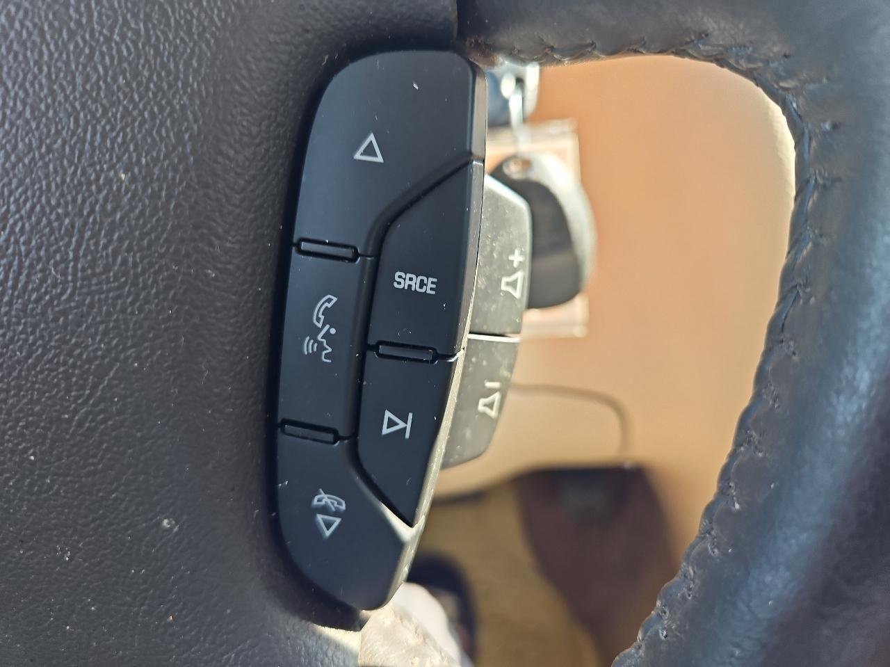 Used 2011 Buick Lucerne CXL w/ Driver Confidence Package FWD image 42