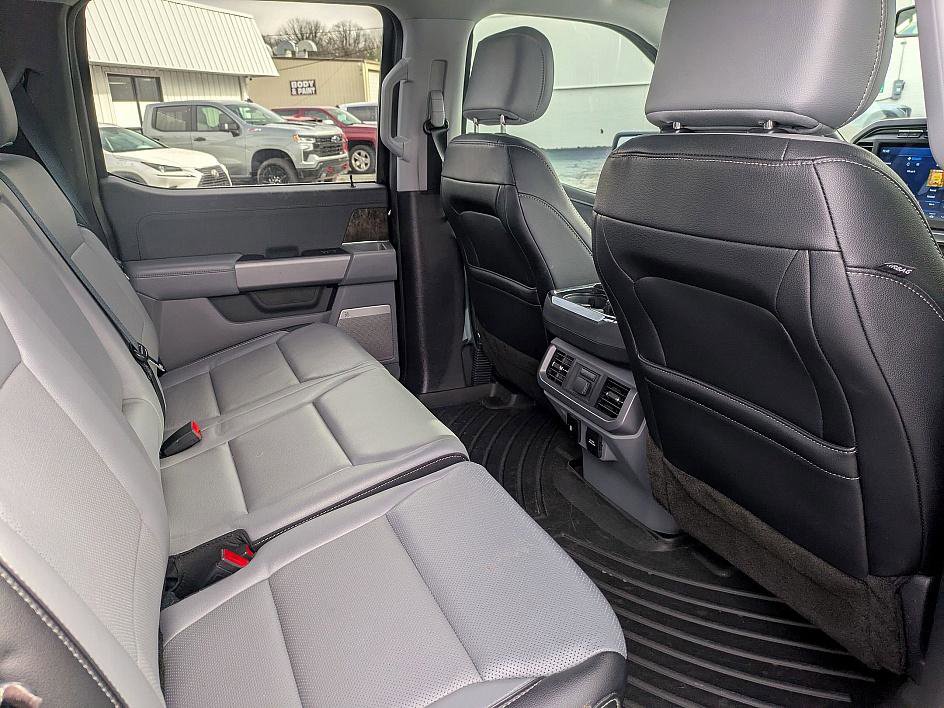 Used 2021 Ford F150 Lariat w/ Equipment Group 502A High image 25