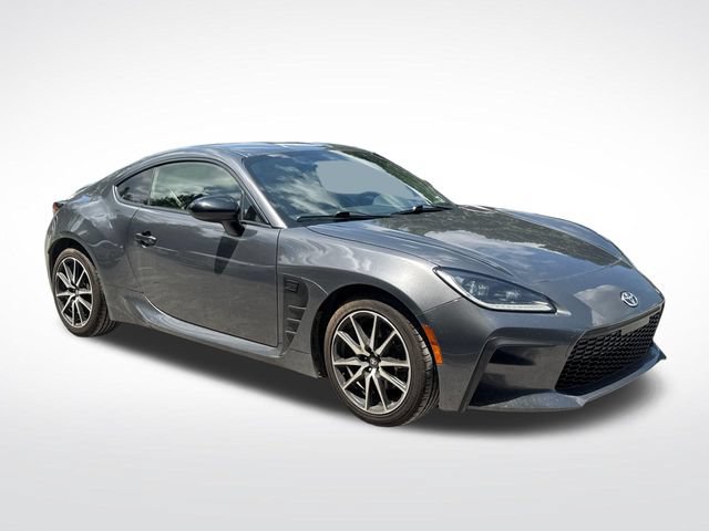 Used 2023 Toyota GR86 RWD image 9