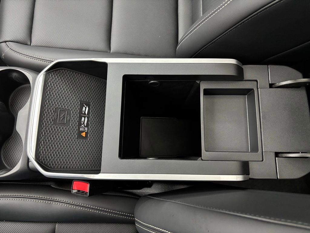 New 2026 GMC Terrain Elevation w/ Elevation Premium Package image 32