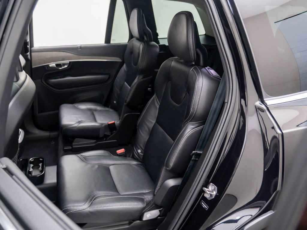 Used 2022 Volvo XC90 T6 Inscription w/ Advanced Package image 16