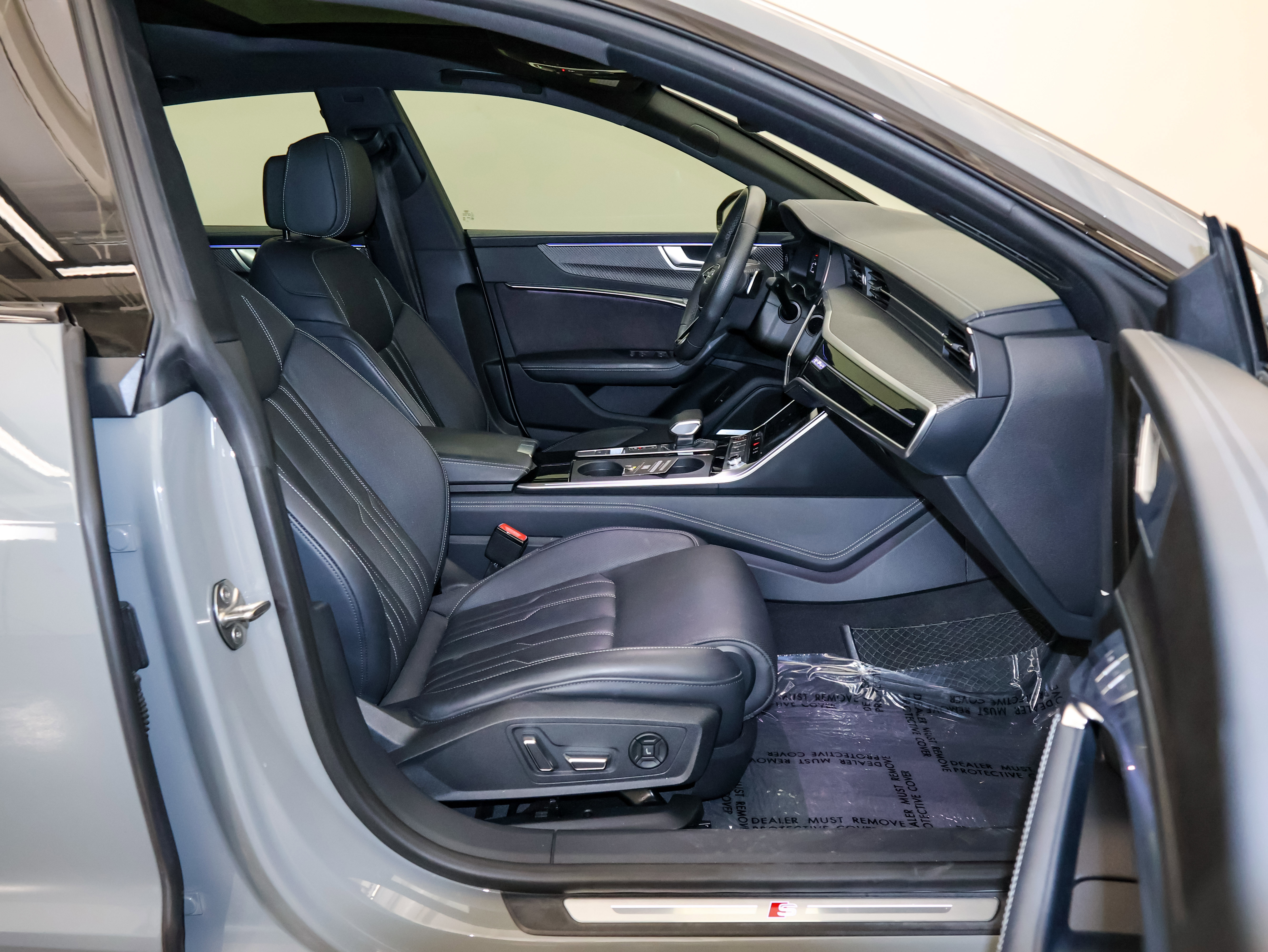 Used 2023 Audi S7 Prestige w/ Prestige Package image 54