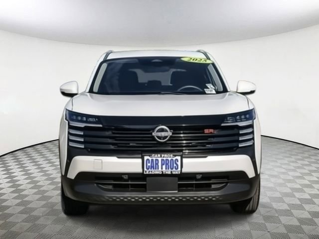 Used 2025 Nissan Kicks SR image 5