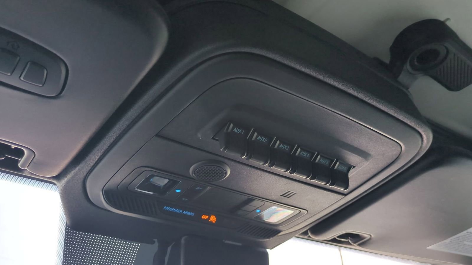 Certified 2024 Ford Bronco Wildtrak image 28