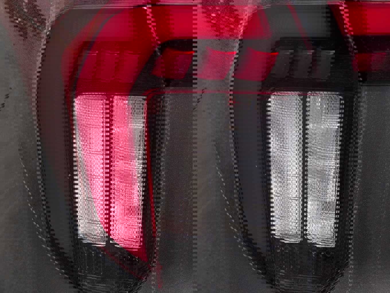 New 2026 Ford Explorer ST-Line w/ ST-Line Street Pack image 16