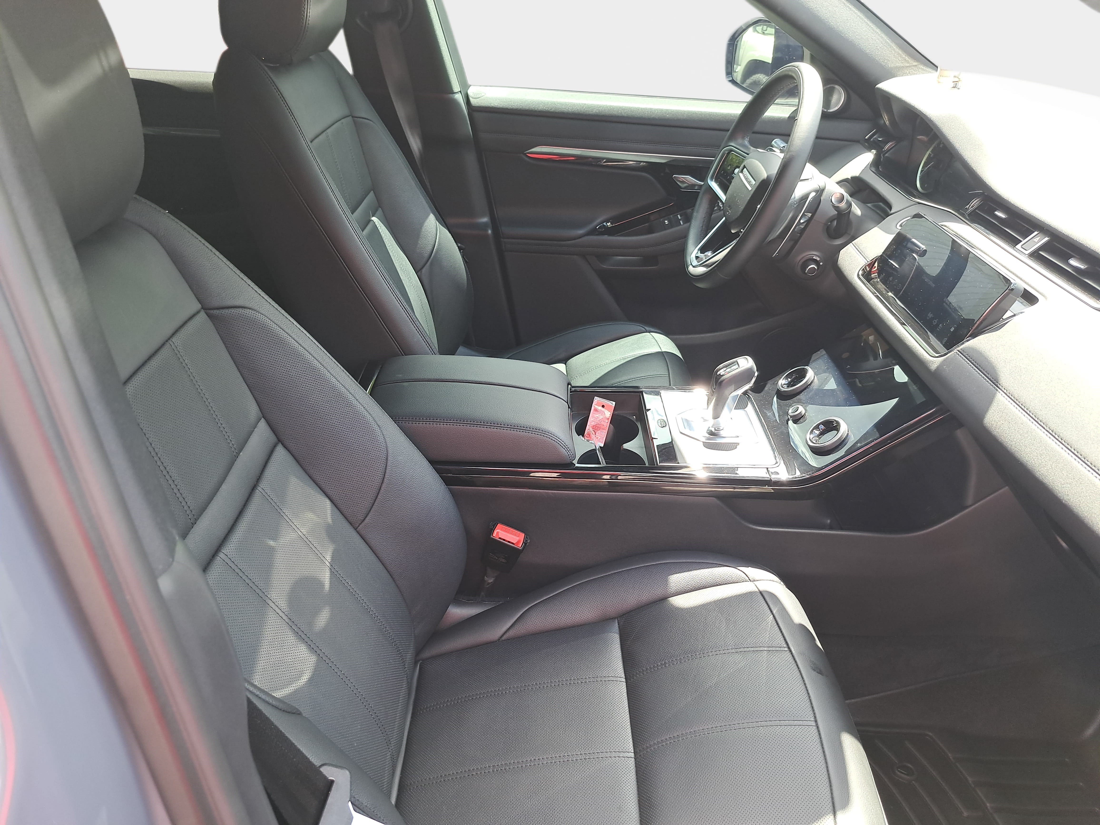 Used 2022 Land Rover Range Rover Evoque R-Dynamic SE AWD/4WD image 10