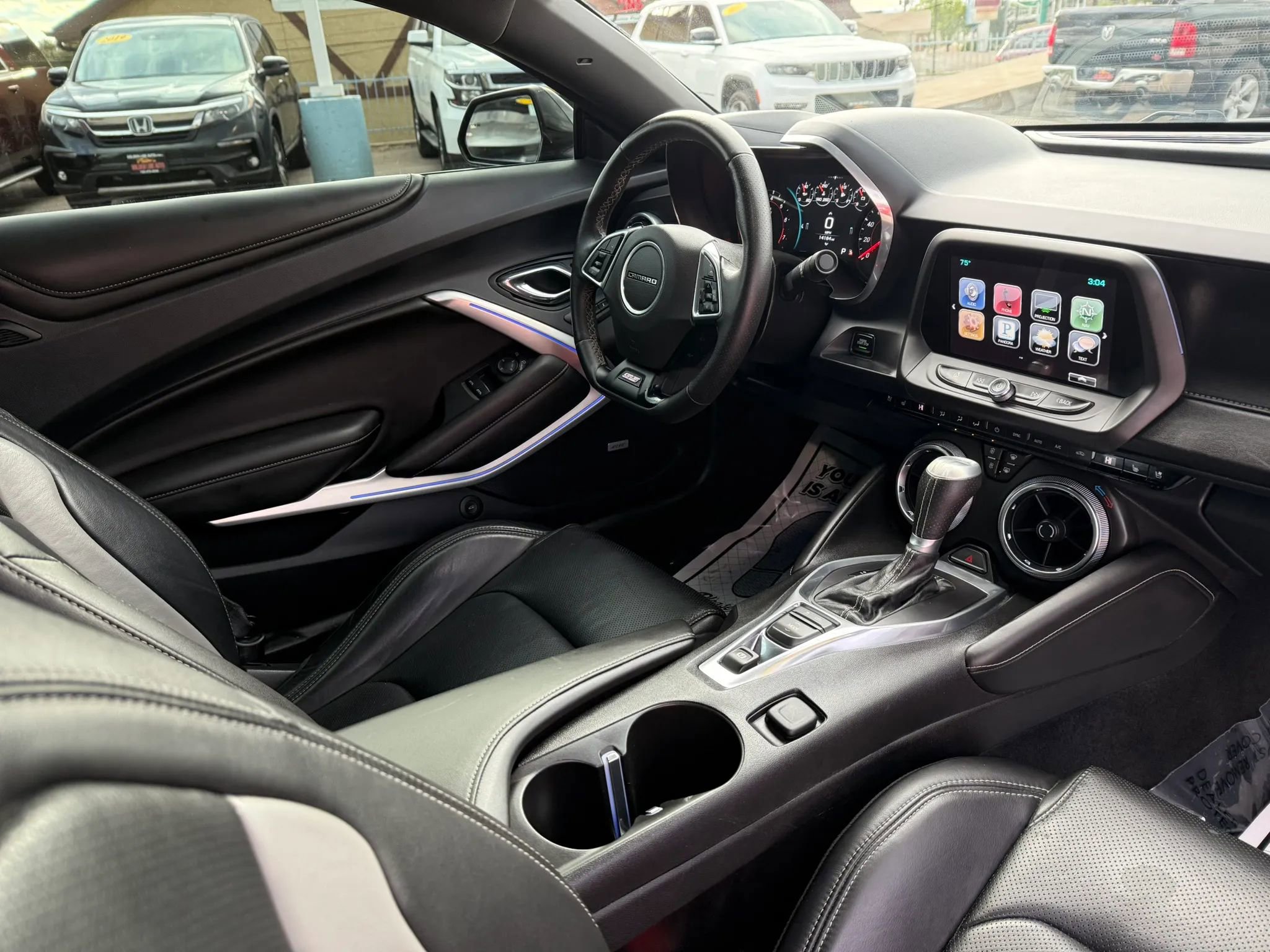 Used 2016 Chevrolet Camaro SS RWD image 15