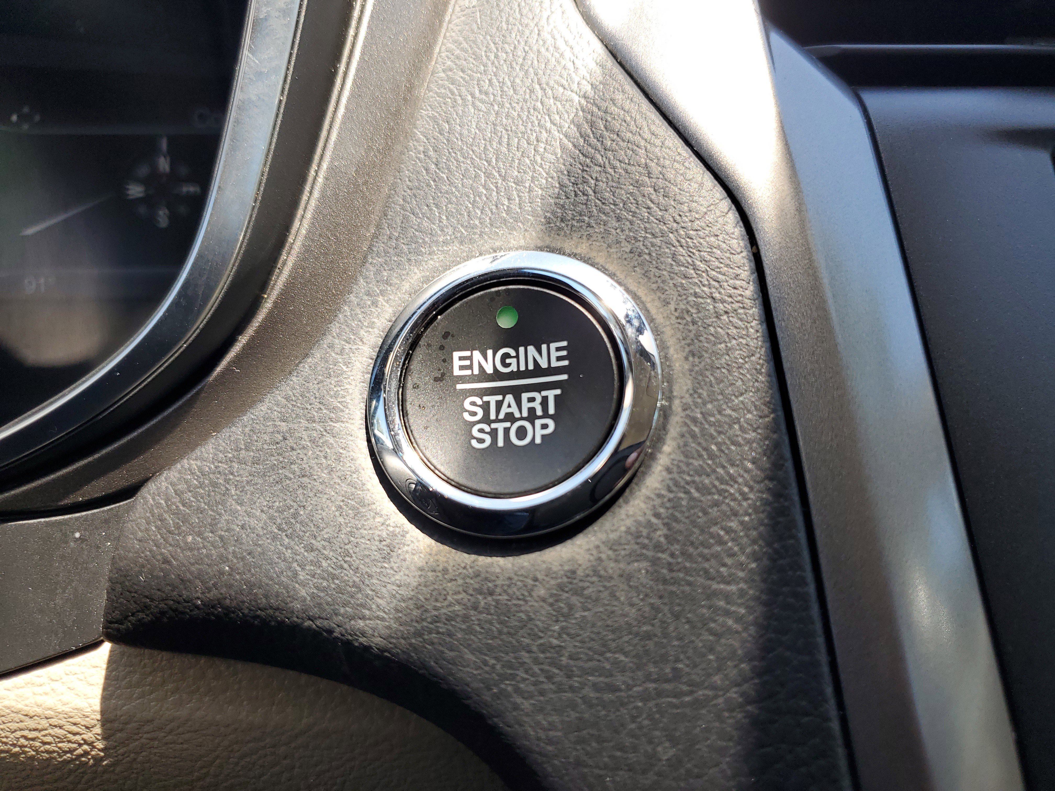 Used 2020 Ford Fusion SEL image 24