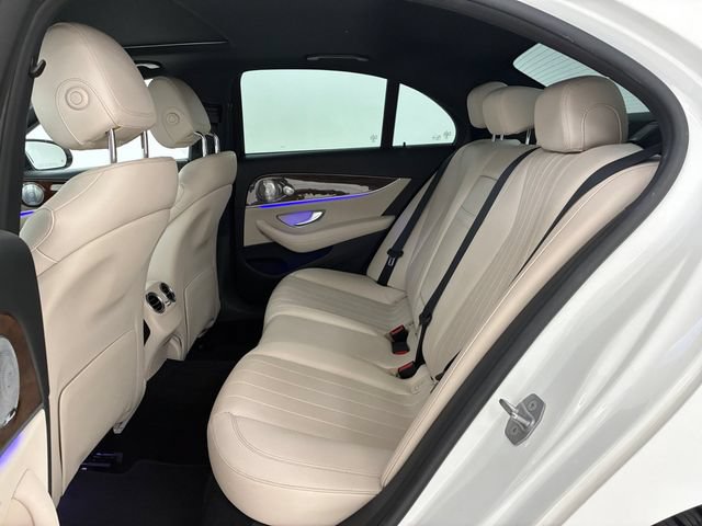 Used 2017 Mercedes-Benz E 300 4MATIC image 18