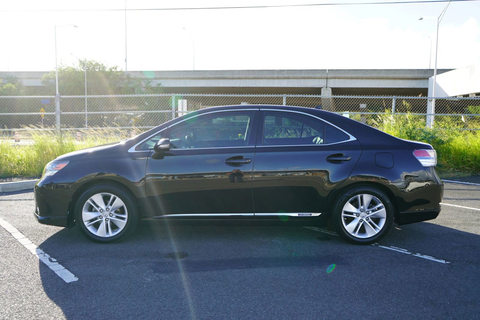Used 2010 Lexus HS 250h FWD image 2