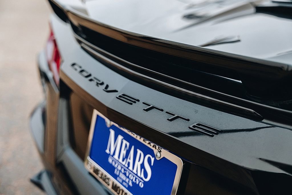 Used 2023 Chevrolet Corvette Stingray w/ Z51 Performance Package image 14