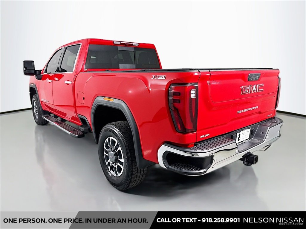 Used 2024 GMC Sierra 2500 SLT w/ SLT Premium Package image 7