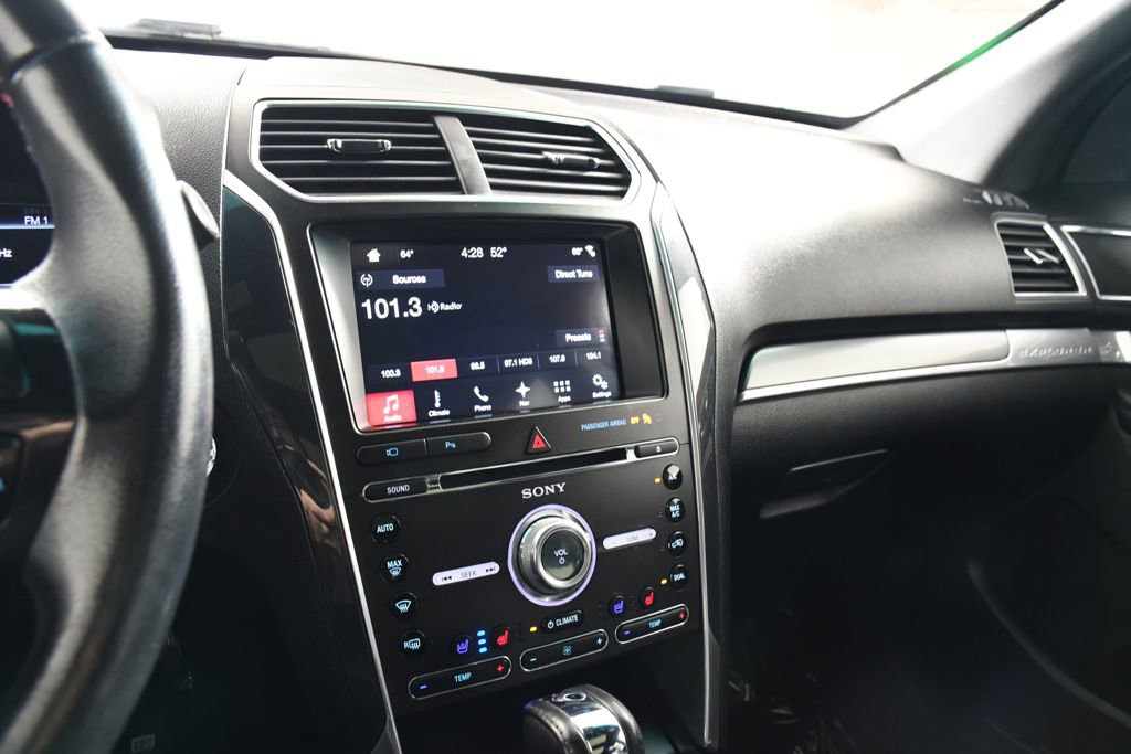 Used 2017 Ford Explorer Sport w/ Equipment Group 401A AWD/4WD image 31