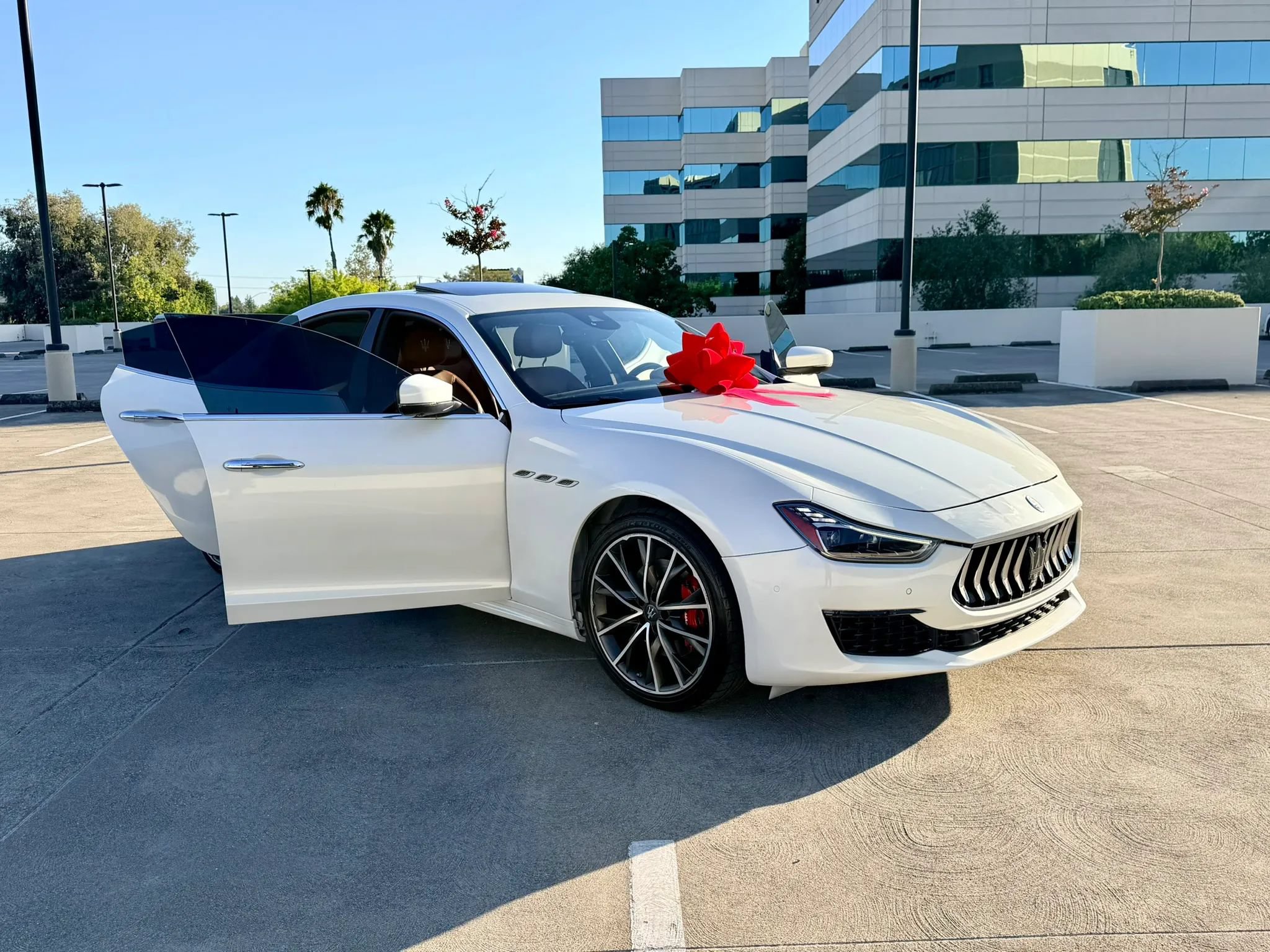 Used 2019 Maserati Ghibli GranLusso RWD image 67