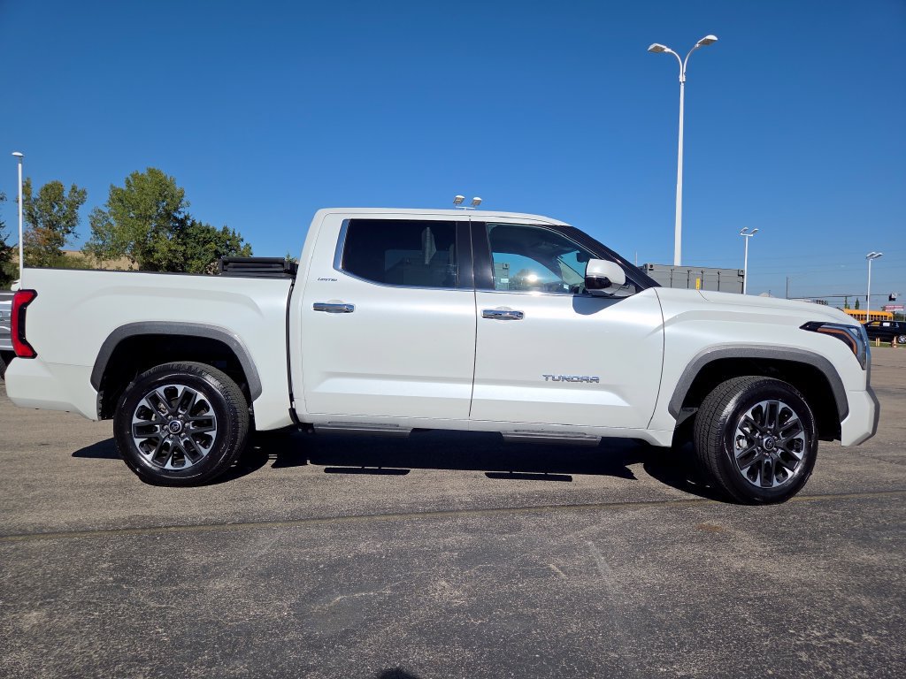 Used 2023 Toyota Tundra Limited AWD/4WD image 29
