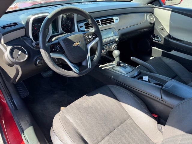 Used 2015 Chevrolet Camaro LS RWD image 19