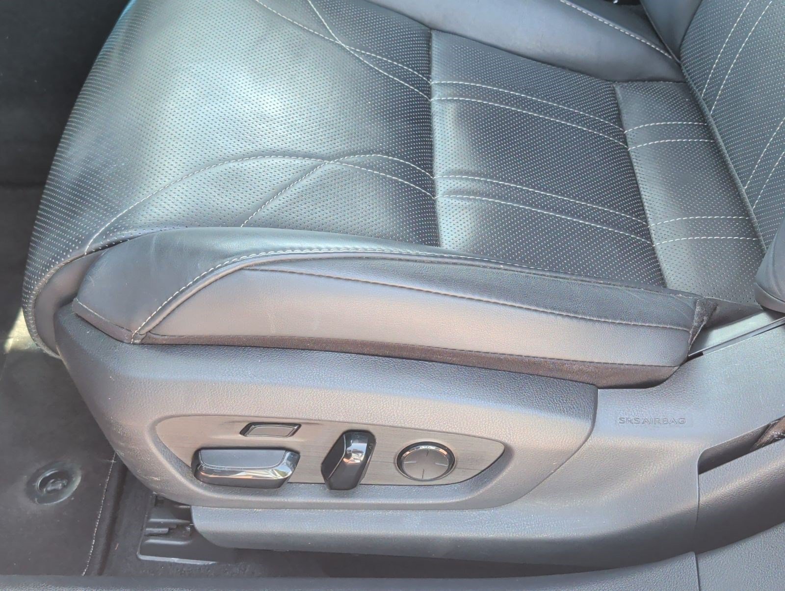 Certified 2020 Lexus ES 350 Ultra Luxury w/ Accessory Package 2 FWD image 10