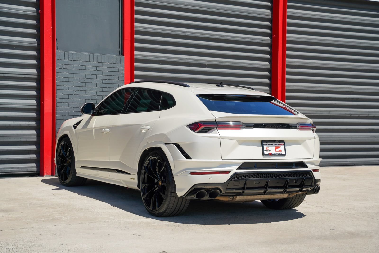 Used 2024 Lamborghini Urus S AWD/4WD image 14