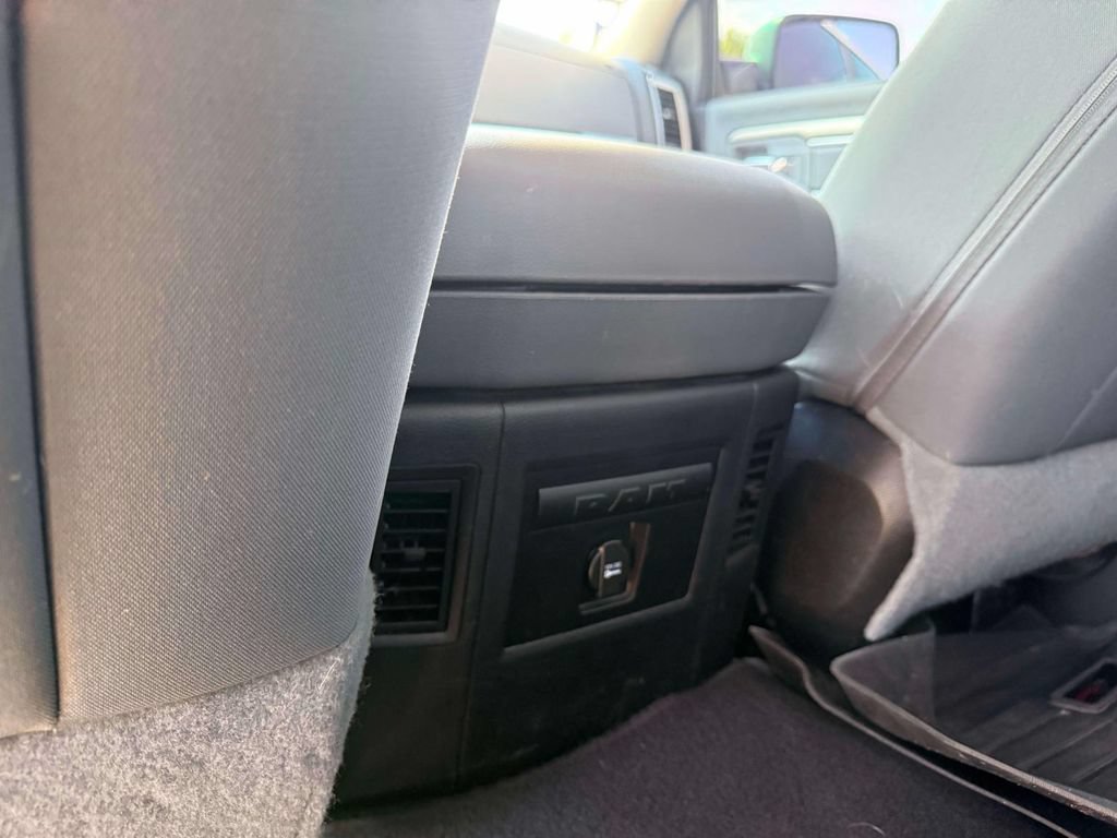 Used 2016 RAM 1500 Big Horn AWD/4WD image 13
