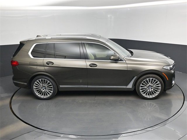 Used 2021 BMW X7 xDrive40i w/ Premium Package image 54