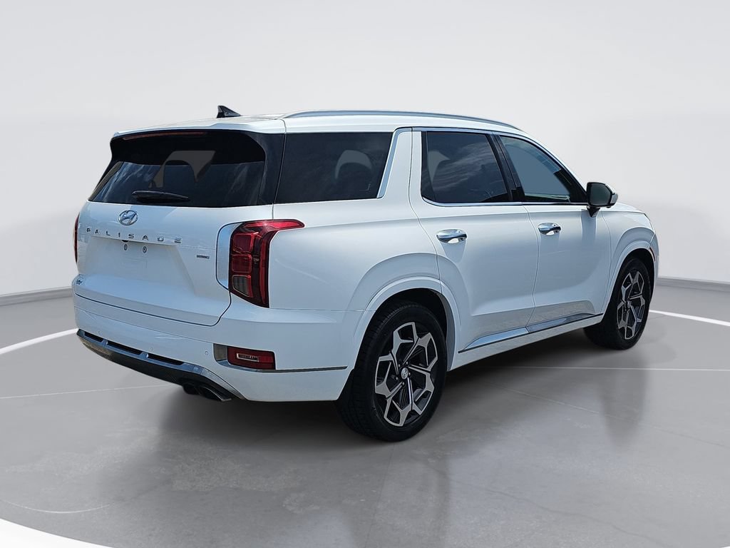 Used 2022 Hyundai Palisade Calligraphy w/ Winter Package AWD/4WD image 3