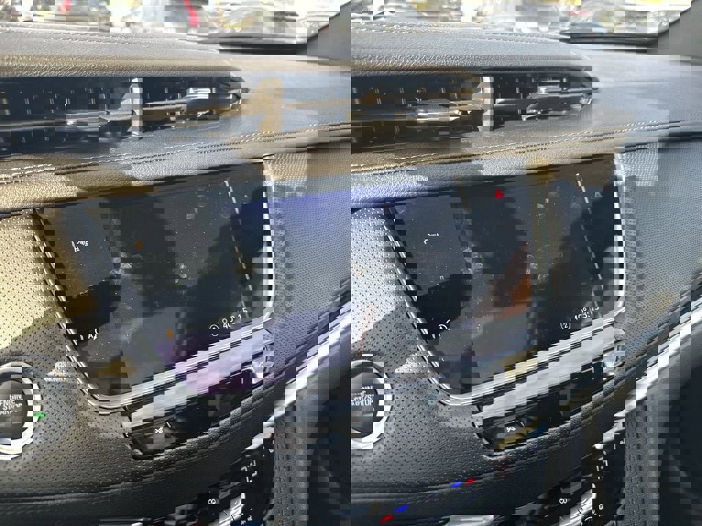 Used 2024 Cadillac XT5 Premium Luxury image 16