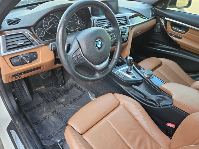 Used 2017 BMW 330e image 9