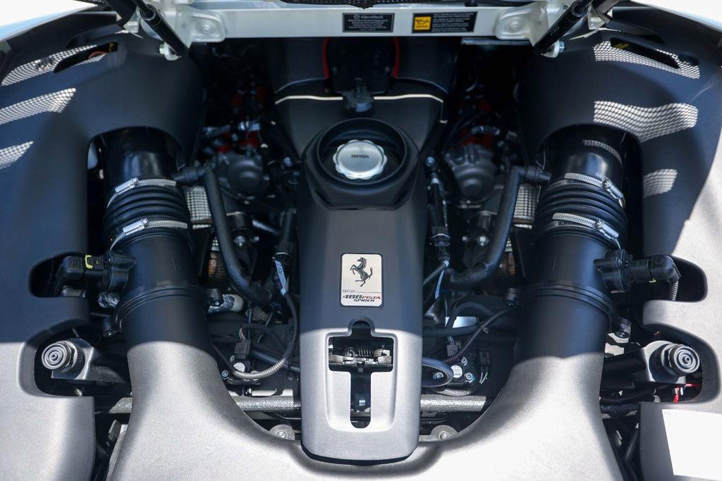 Certified 2020 Ferrari 488 Pista Spider RWD image 24