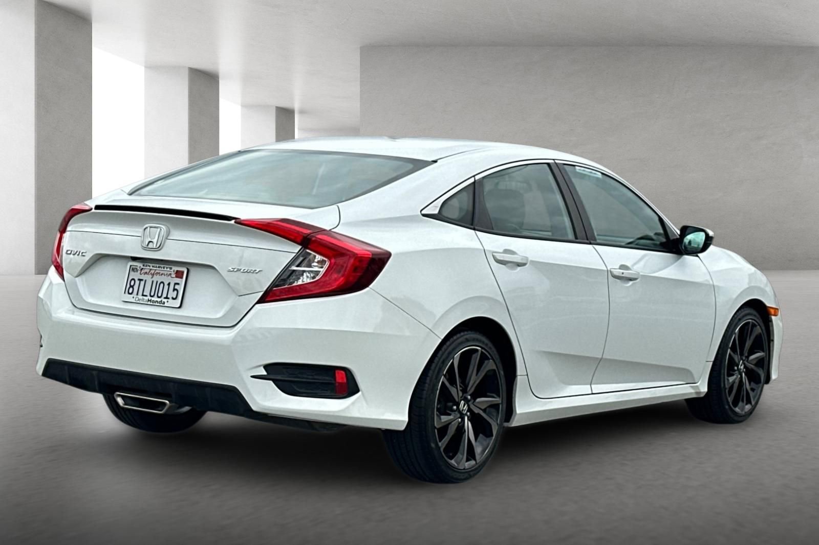 Used 2020 Honda Civic Sport image 4