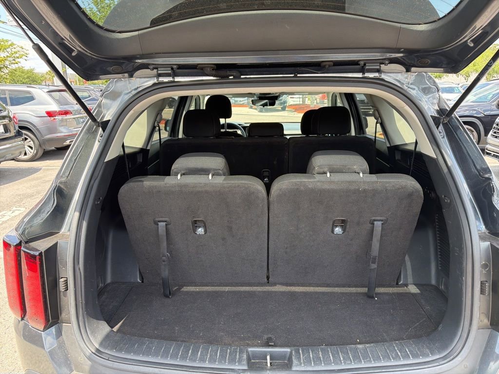 Used 2021 Kia Sorento LX FWD image 10
