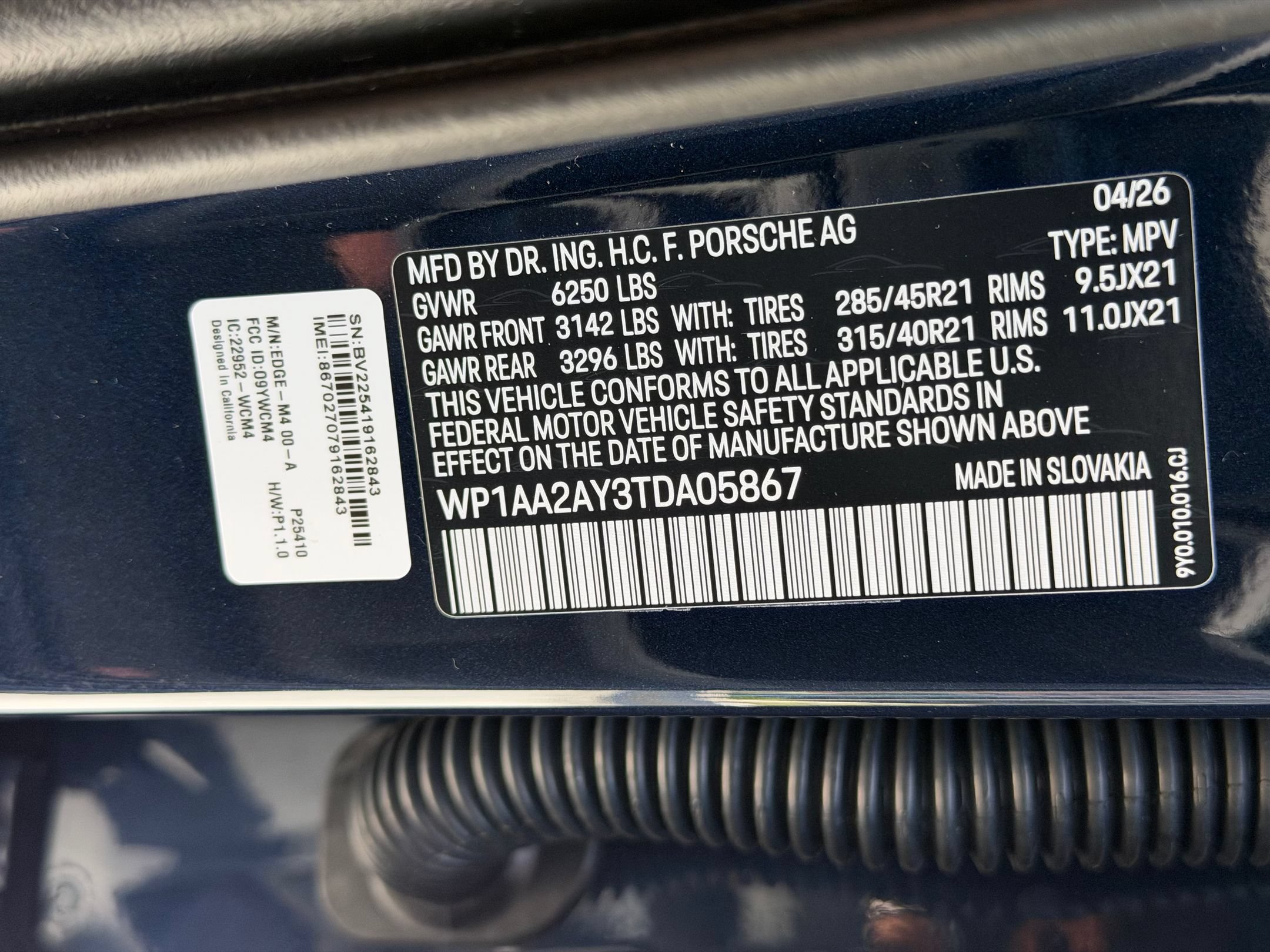 Certified 2026 Porsche Cayenne AWD/4WD image 31