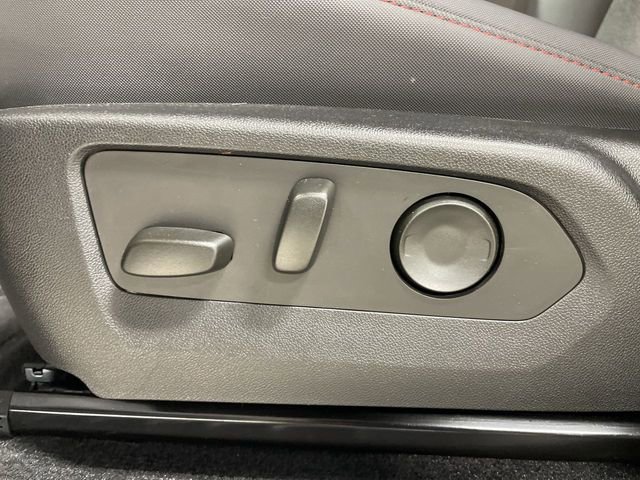 Used 2023 Chevrolet Colorado Z71 w/ Z71 Convenience Package 2 image 12