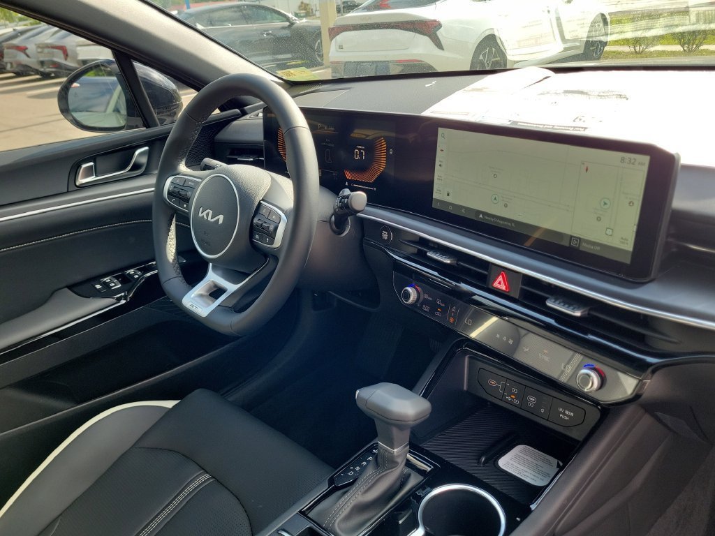 New 2026 Kia K5 GT-Line w/ GT-Line Premium Package FWD image 8