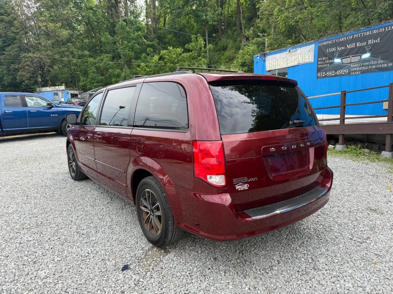Used 2017 Dodge Grand Caravan GT FWD image 9