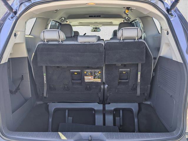 Used 2022 Toyota Sienna XLE image 17