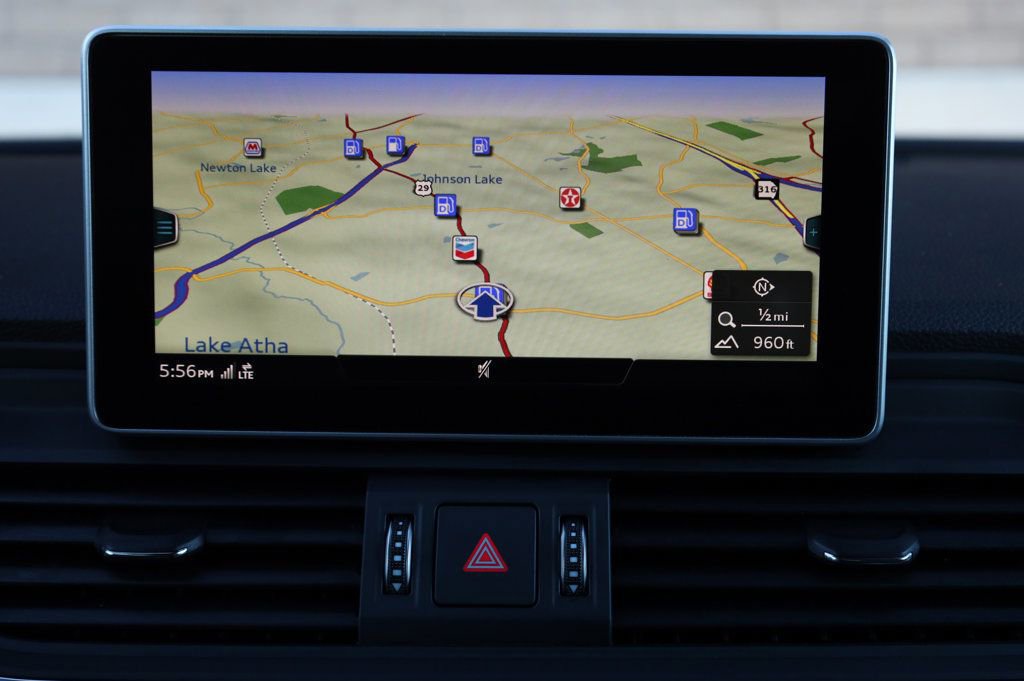 Used 2018 Audi Q5 2.0T Premium Plus w/ Premium Plus Package image 38