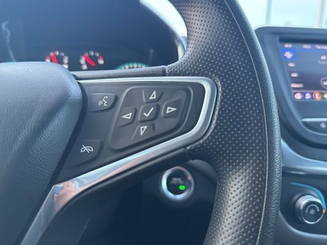 Used 2023 Chevrolet Equinox LS image 19