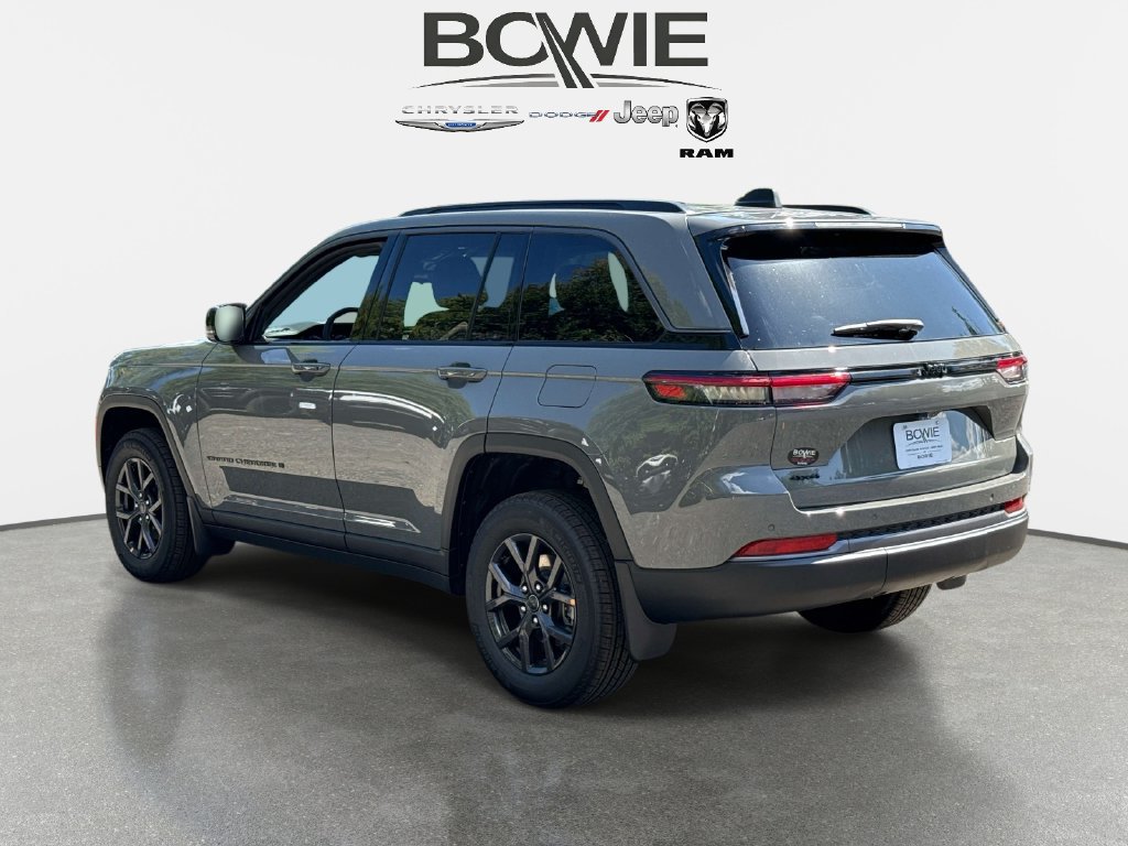 New 2027 Jeep Grand Cherokee Altitude AWD/4WD image 4