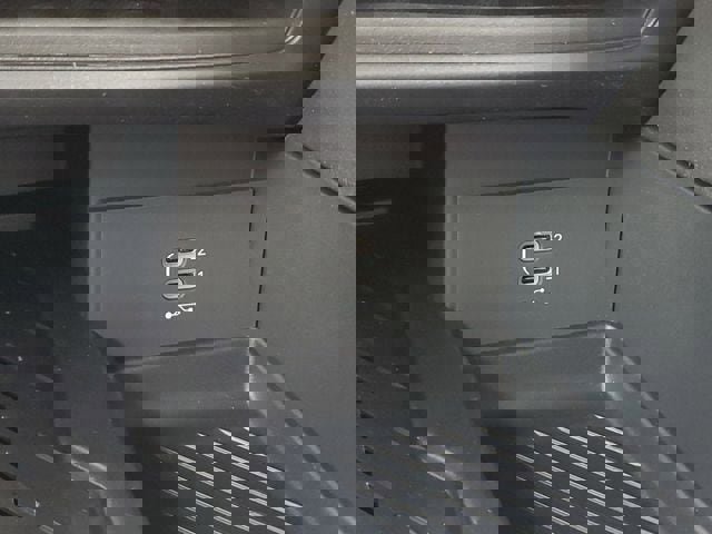 New 2026 Chrysler Pacifica Limited image 33