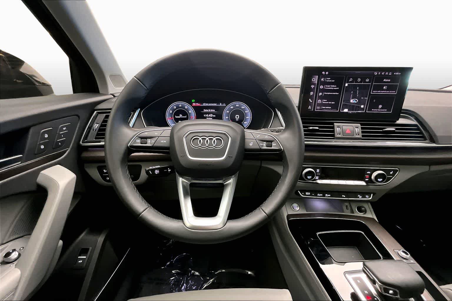 Certified 2025 Audi Q5 2.0T Premium Plus w/ Premium Plus Package AWD/4WD image 6