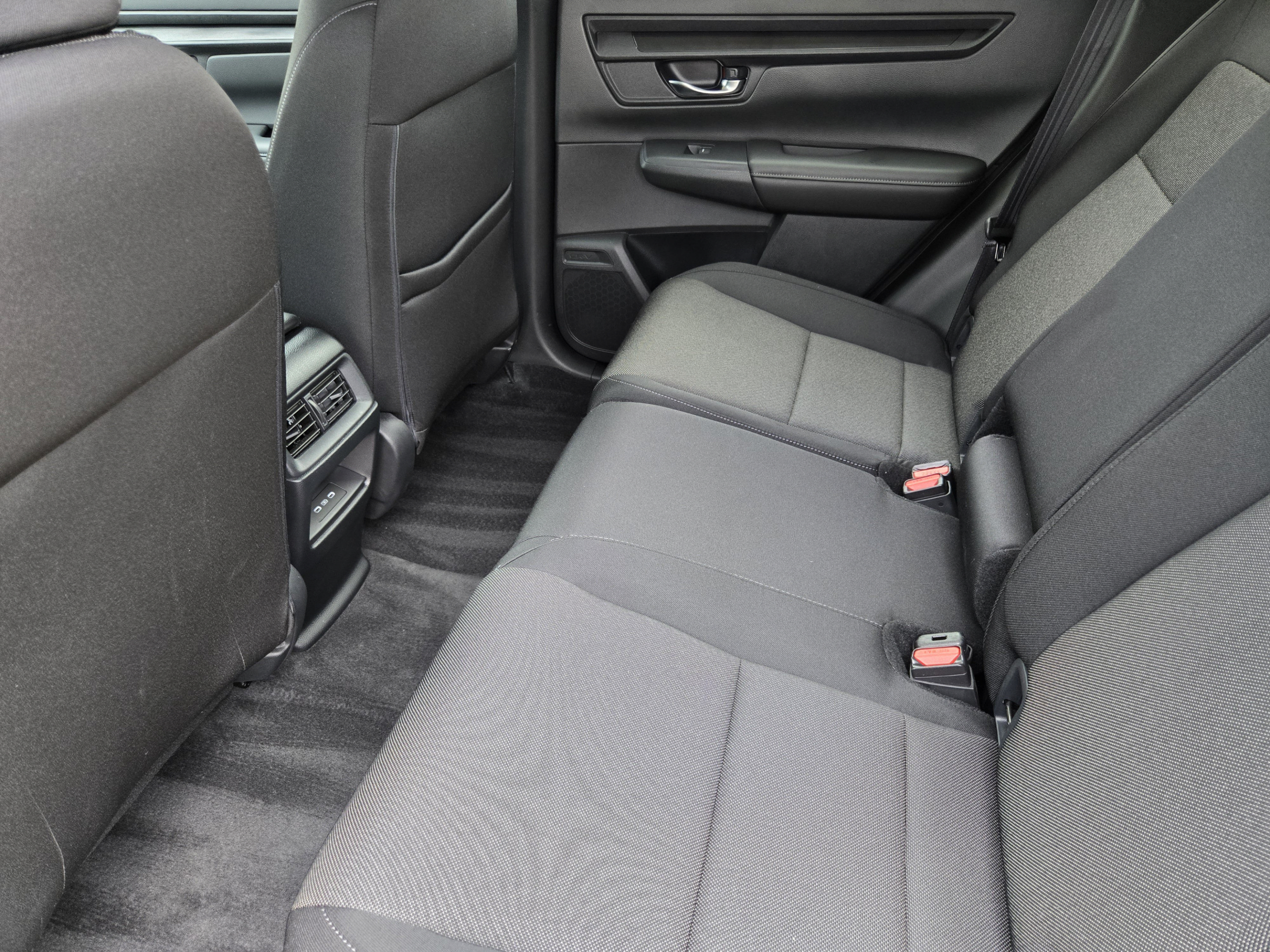 Certified 2025 Honda CR-V EX image 28